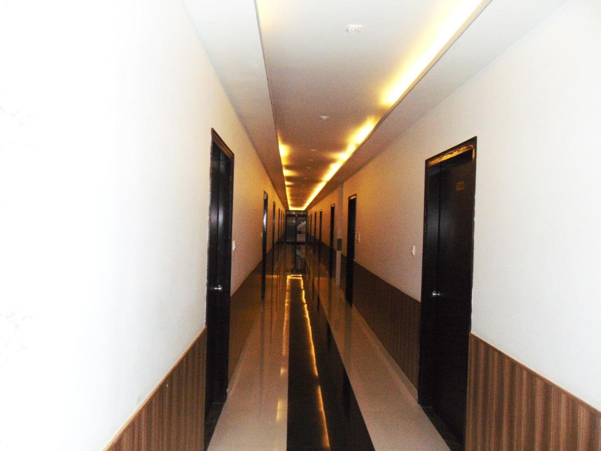 Makrana Raj Hotel Sikar 外观 照片