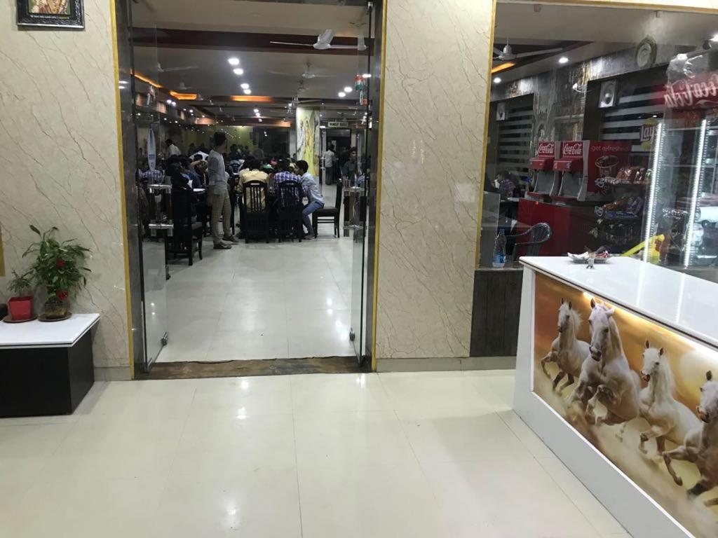 Makrana Raj Hotel Sikar 外观 照片